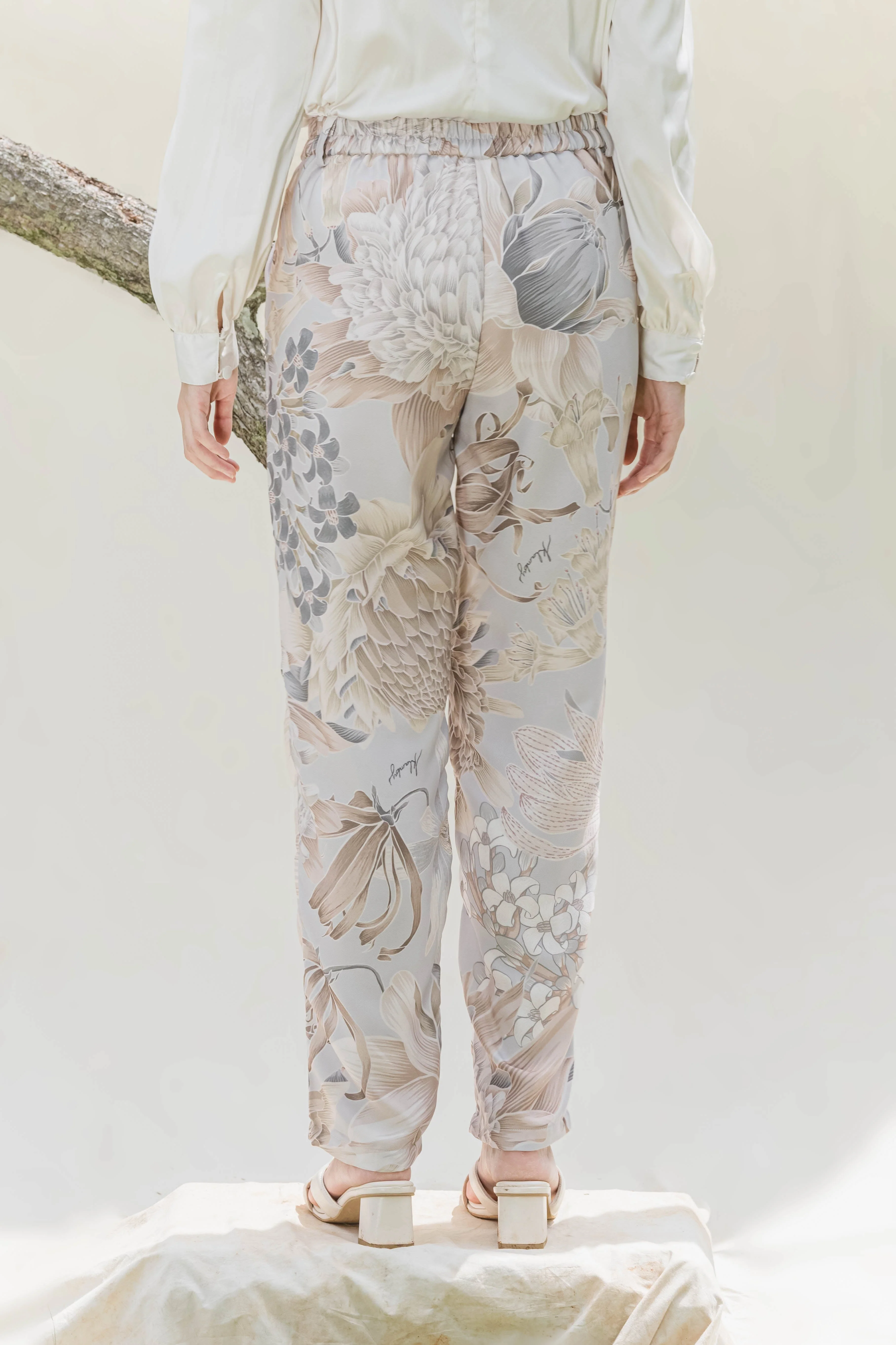 Alyssa Pants (Minor) Dove Gray - Image 3