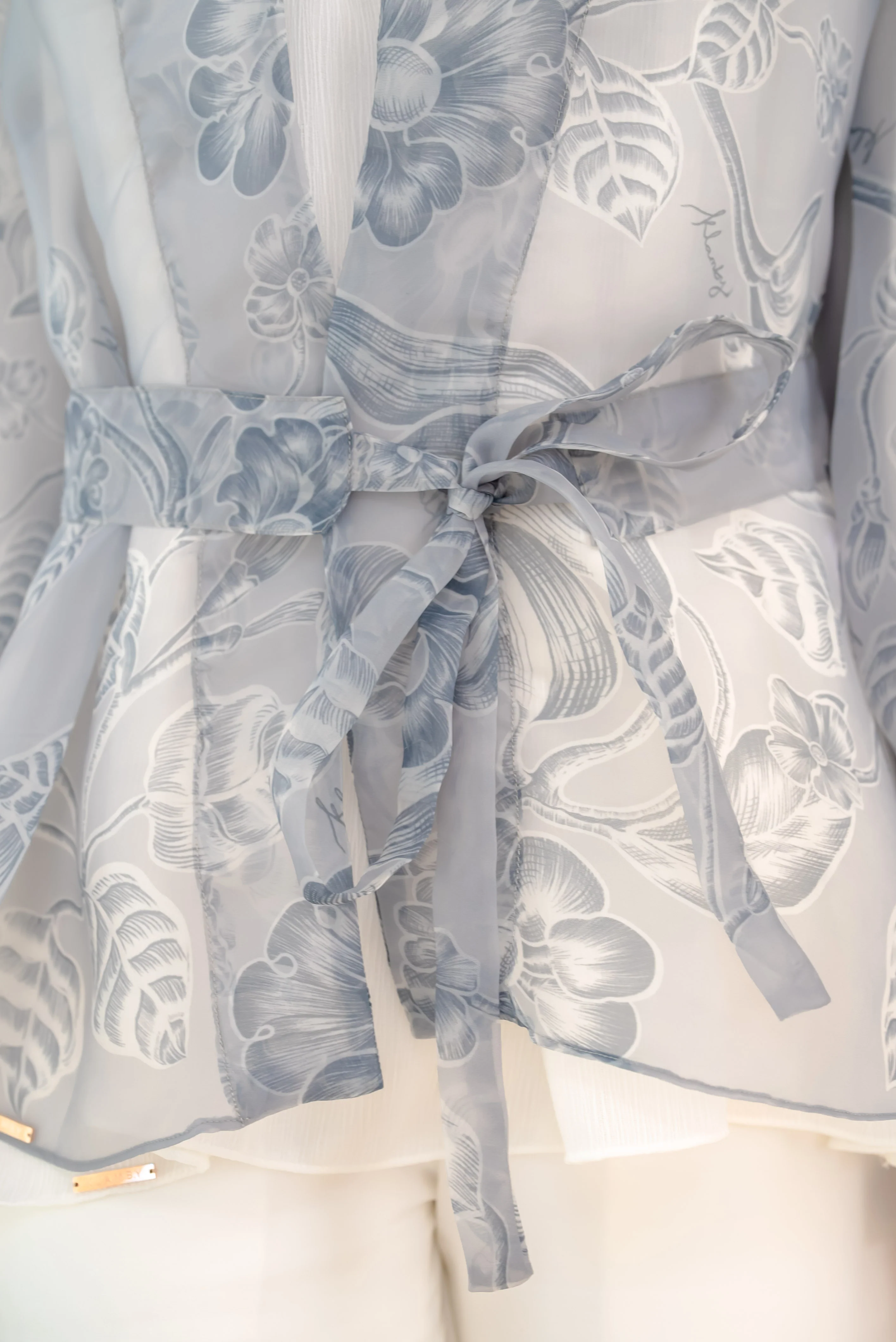 Amara Outer Primary Blue - Image 4