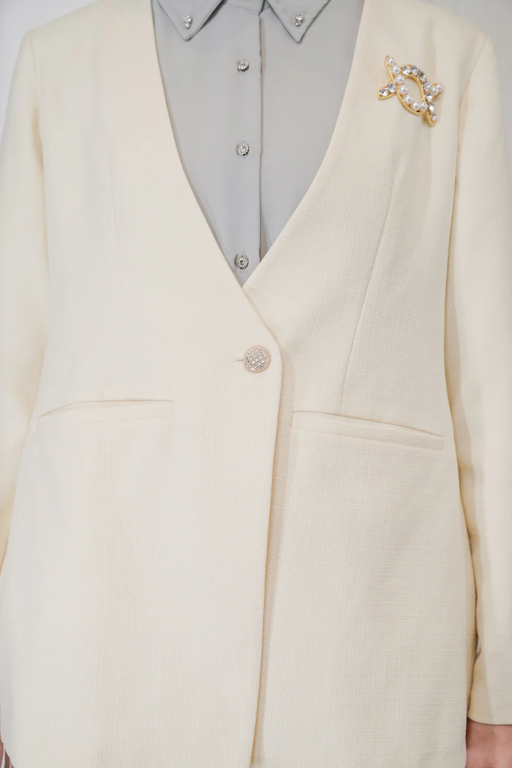 Brighton Blazer White Tea - Image 4
