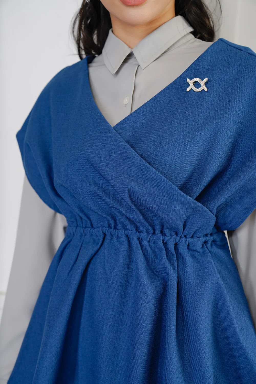 Fayra Outer Cobalt Blue - Image 3