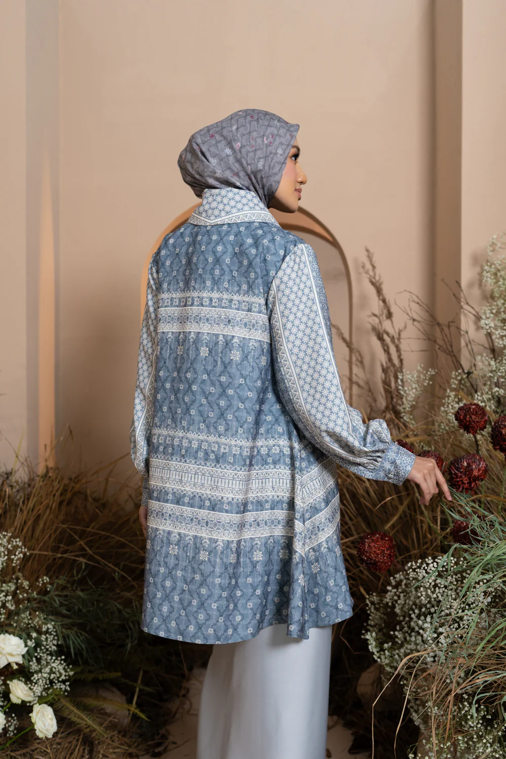 Mariri Outer only Indigo Charcoal - Image 4