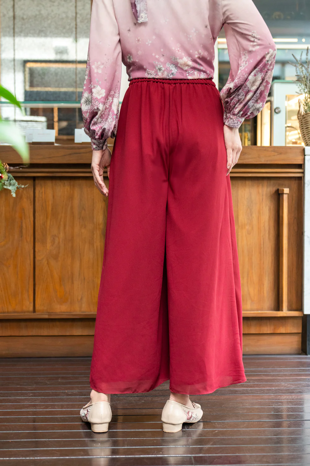 Mila Pants Maroon - Image 4