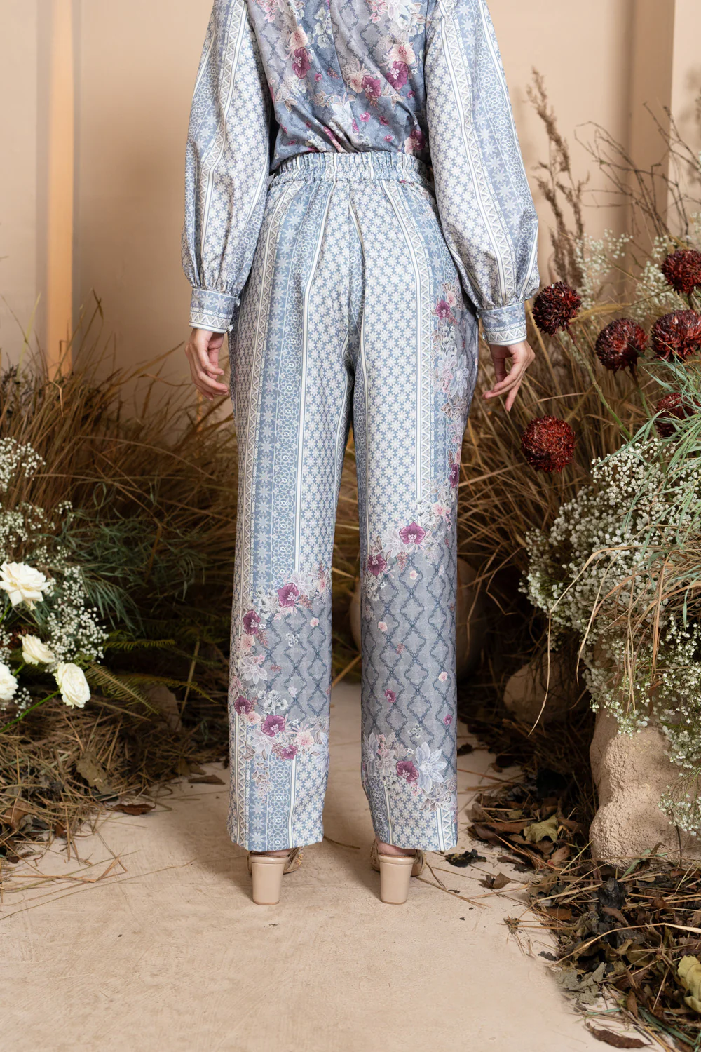 Mariri Pants Indigo Charcoal - Image 3