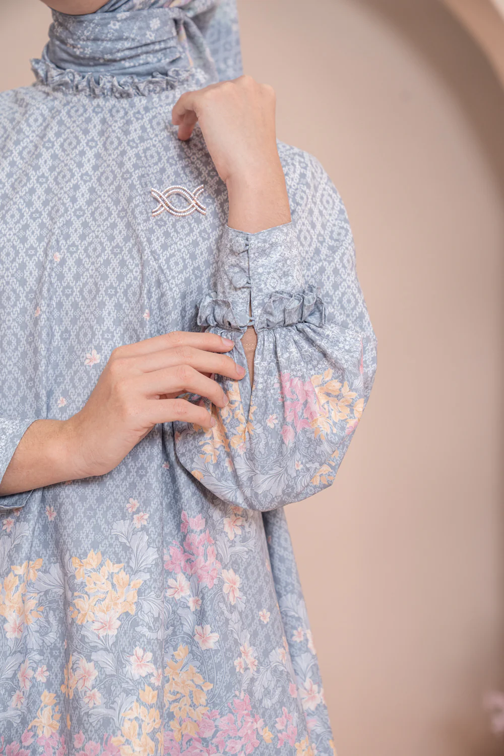 Rissa Blouse Set Silver Glaze - Image 4